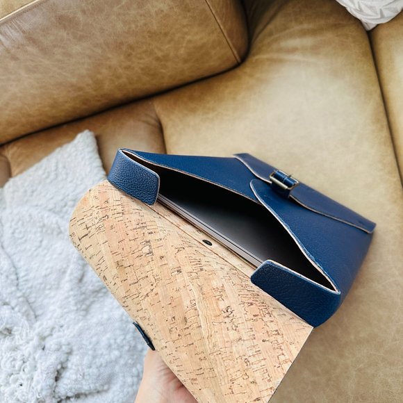 🎒 Experience Sustainability with the MUD Handcrafted Backpack🍀 - Picture 7 of 8